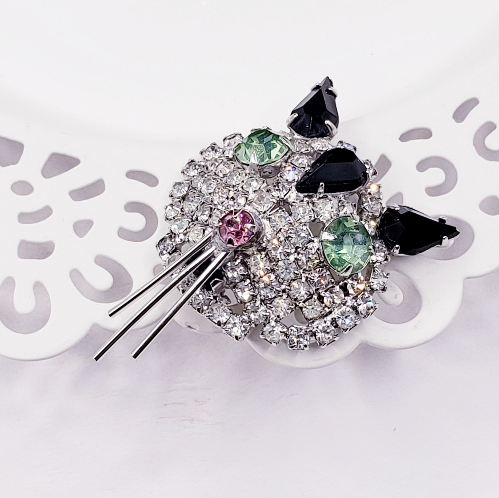 Nwot Adorable Rhinestone Kitty Brooch Silver